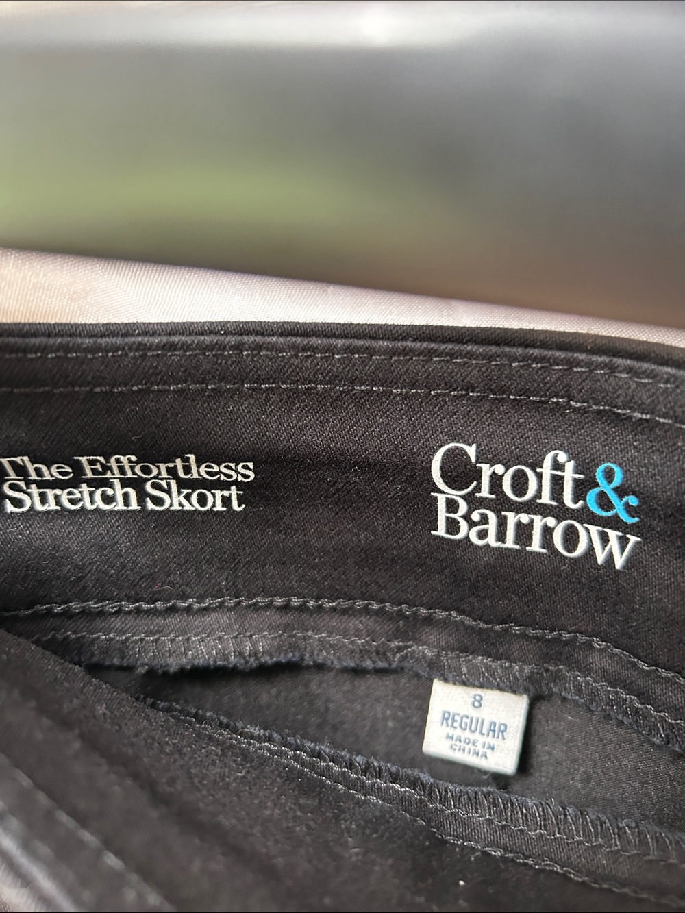 NWT! Croft & Barrow Black Stretch Skort with Subtle Front Pockets - Picture 5 of 6